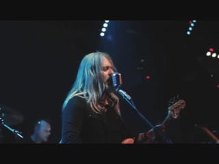 Gus g dont tread on me