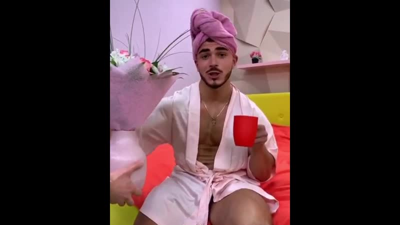 Ромка капаклы отжигает 😂