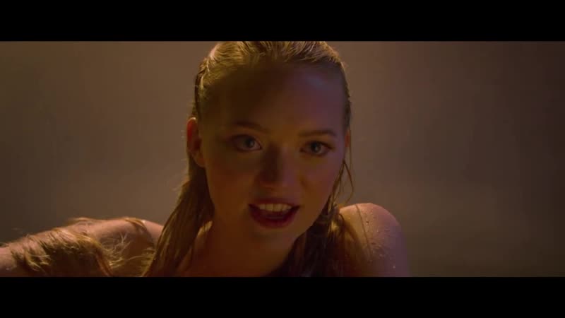 Русалка соблазняет моряка пираты карибского моря на странных берегах