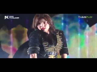 Chungha and bvndit flourishing