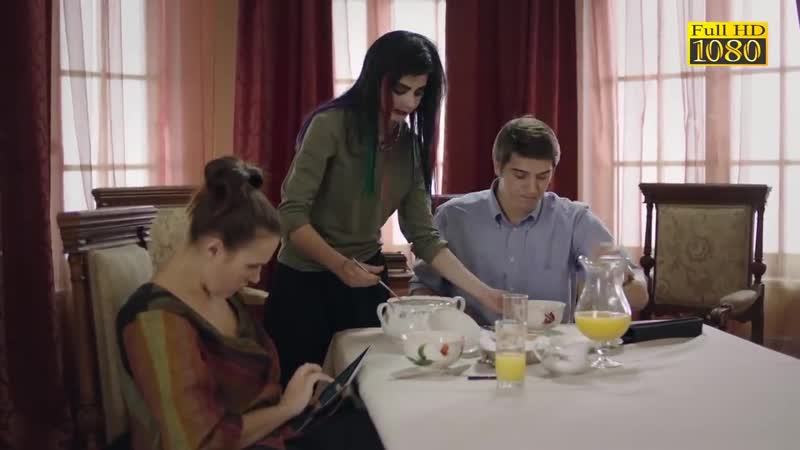 Легкий фильм про сумасшедшую любовь королева из села русские мелодрамы новин