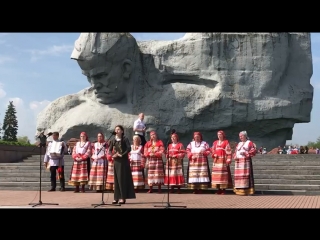 Лиза зиновьева «молодые ленинграда»