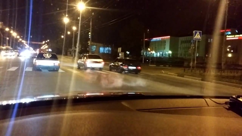 Гонщики на четырке перевернули такси