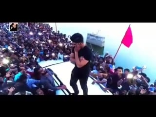 Alluarjun fans alluarjun craze at peaks