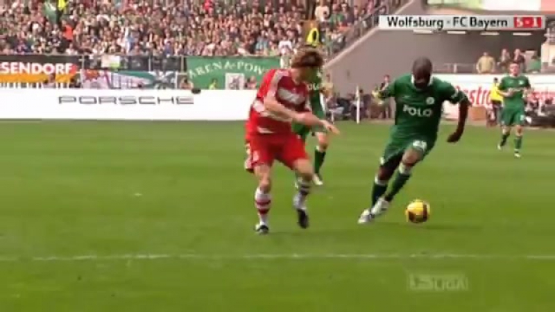 Футбол бундеслига графите ( вольфсбург ) против всей защиты баварии супергол, видео