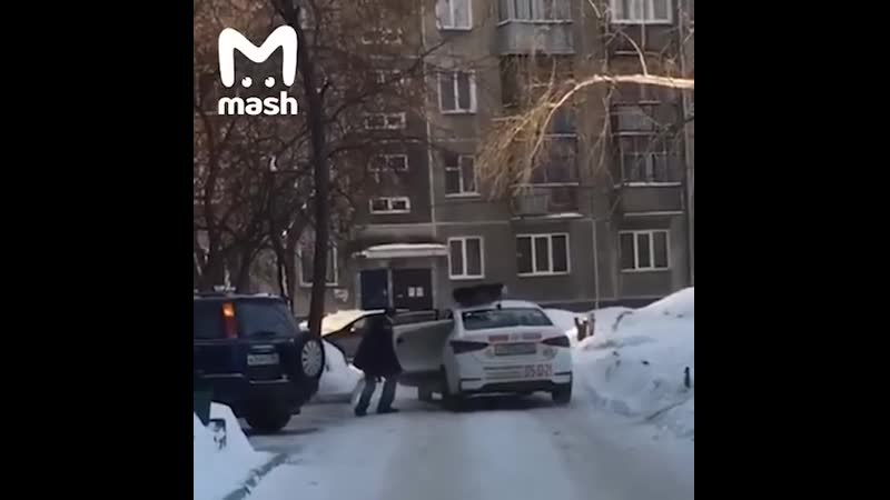 Ехал грека через реку и увидел ванну чугунную х