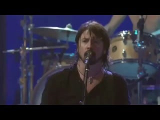 Dave grohl pissed because of a fan fight, uncensored