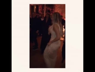 Beyoncé & monica brown dancing at tina knowles lawson's 60th birthday party [2014]