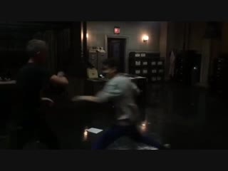 @seanpertwee @davidamazouz footage bts gotham fight scene 5x4