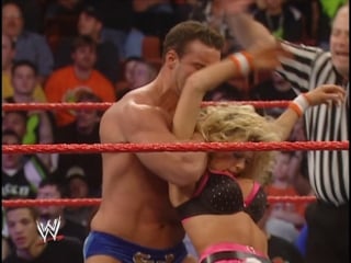 Wwe raw chris masters put torrie wilson in the masterlock