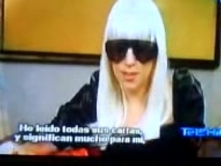 2009 // lady gaga > telehit awards best new artist (gagavision net)