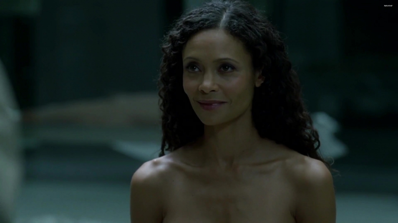 Голая Тэнди Ньютон (Thandie Newton) видео