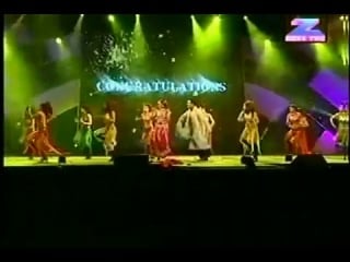 Concierto shahrukh khan, rani mukerji, saif ali khan, preity zinta, priyanka chopra y arjun rampal