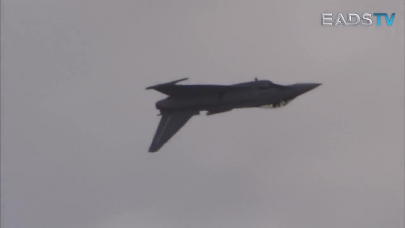Airbus group eurofighter typhoon flight display на ila 2012 [720p]
