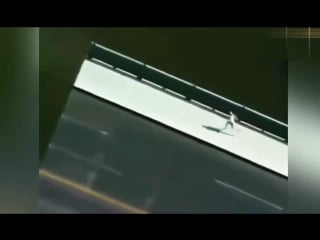 Санс бежит давать тебе пизды