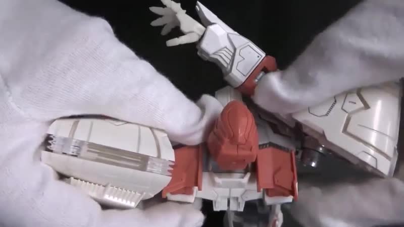 Flame toys kuro kara kuri idw megatron