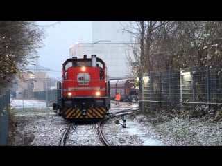 Hlb dg 202 und 482 033 8 mit kohlezug ins kraftwerk kassel