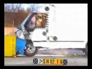 Crash test mb sprinter vs ford transit ==euroncap 2007==