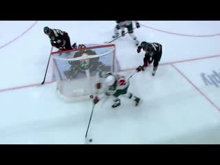 Kirill kaprizov sends no look pass through nick schmaltz’s legs on wild goal