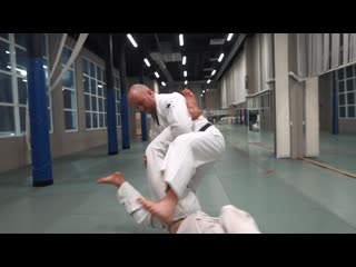 Видео от дайто рю айкидзюдзюцу (daito ryu aikijujutsu)