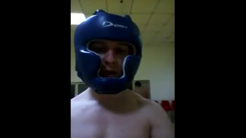 Приходите в зал ежжи [рофлы и панчи]