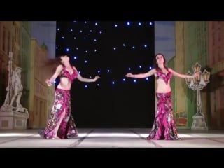 Natalia & valeria @ gala show karavan '11 13154