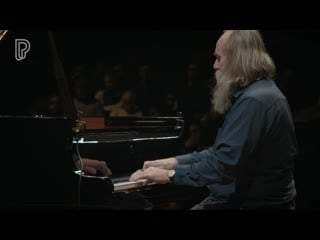James mcvinnie, lubomyr melnyk, bruce brubaker perform l melnyk, philip glass, terry riley philharmonie de paris,