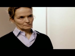 Trine dyrholm forbrydelser (2004)