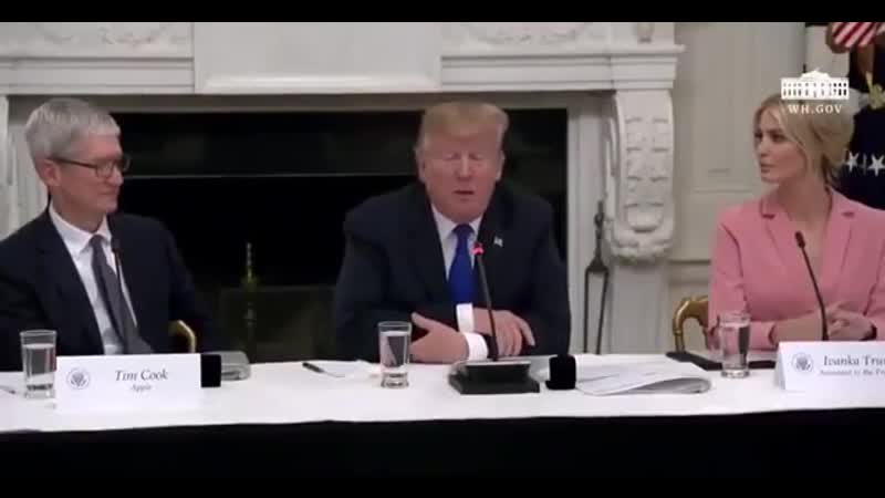 Дональд трамп называет тима кука «тим эппл» (vhs video)