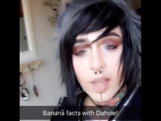 Banana facts with yours truly #bloodonthedancefloor #dahvievanity #dahvie #botdf