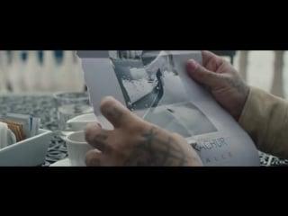 Секс втроем две молодые крошки и везучий развратник