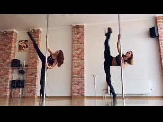 Exotic pole | valeria poklonskaya & natali vachevskih