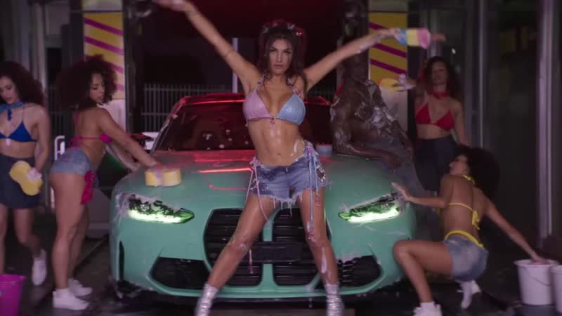 Elettra lamborghini mani in alto (official video 2023)