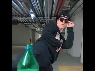 Big baby tape #bottlecapchallenge [все о хип хопе]