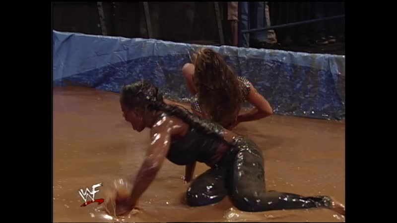 Wwf smackdown jacqueline vs ivory