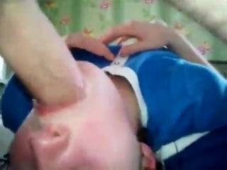 Заставил молодые отрабатывать долг домашнее