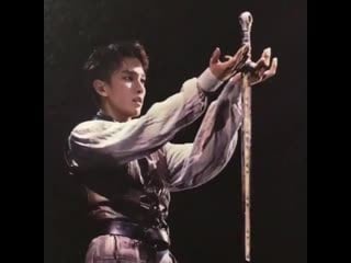 You can ignored lee seokmin but you can't deny you stop scrolling to listen to his vibratos on got it alone