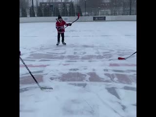 Кови гоняет детей👍