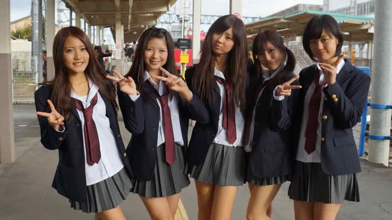 Зачем японки продают ношенное нижнее бельё