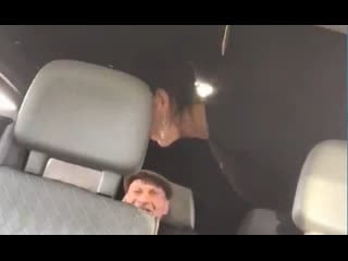 Порно проститутка сосёт дедушке