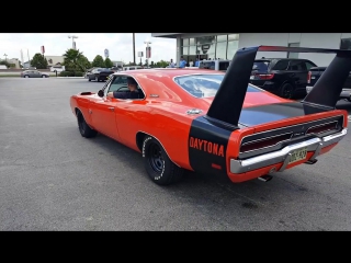 1969 dodge charger daytona hemi burnout