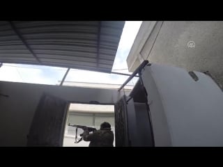 Боевики ведут уличные бои против подразделений sdf в районе джиндереса,африн