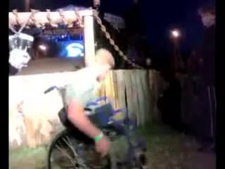 Legless man dancing in wheelchair