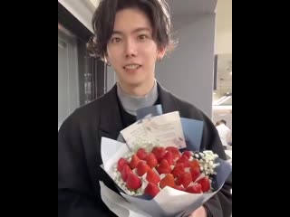 Ю с цветочками )