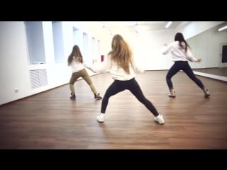 Dancehall by lera simashova (mds)