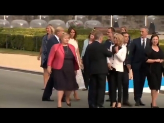 Junker total besoffen auf dem nato gipfel (brüssel 2018)!