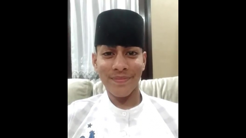 Selamat hari raya dari paris париж 24 06 2017