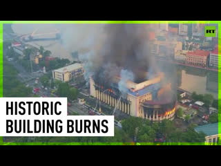 Huge inferno engulfs manila’s historic central post office