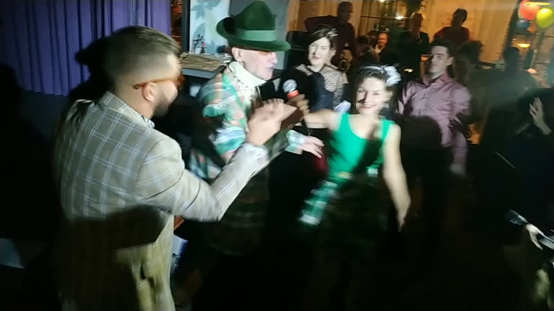 Live жители невского района