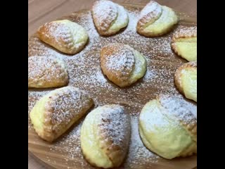 "сочники" (ингредиент в описании видео)